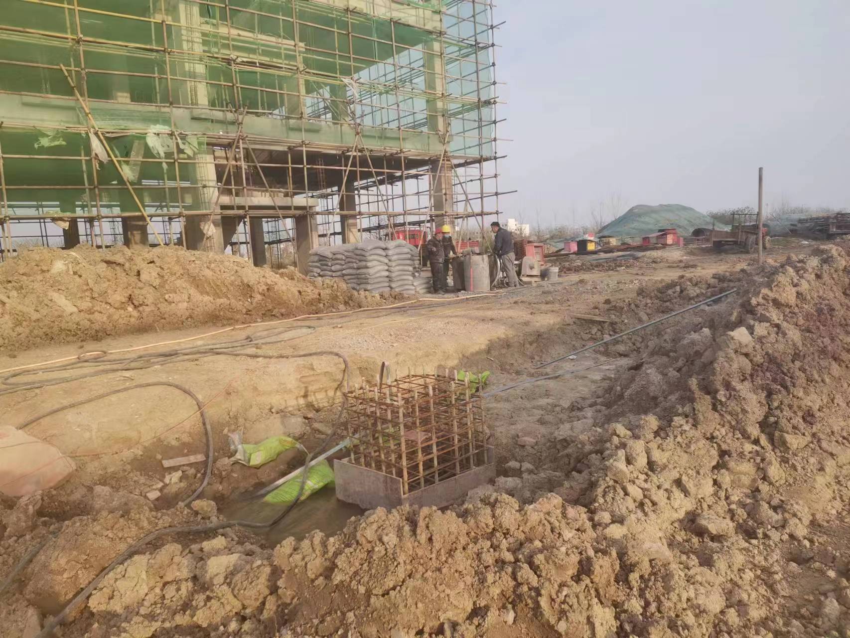 和静当桥梁出现裂缝的时候应该及时加固修补